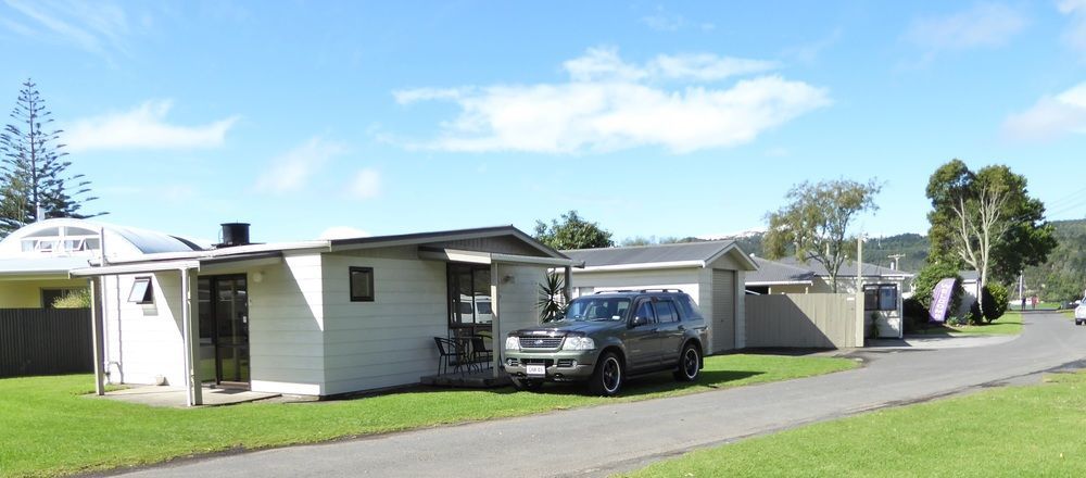 Harbourside Holiday Park Whitianga Buitenkant foto