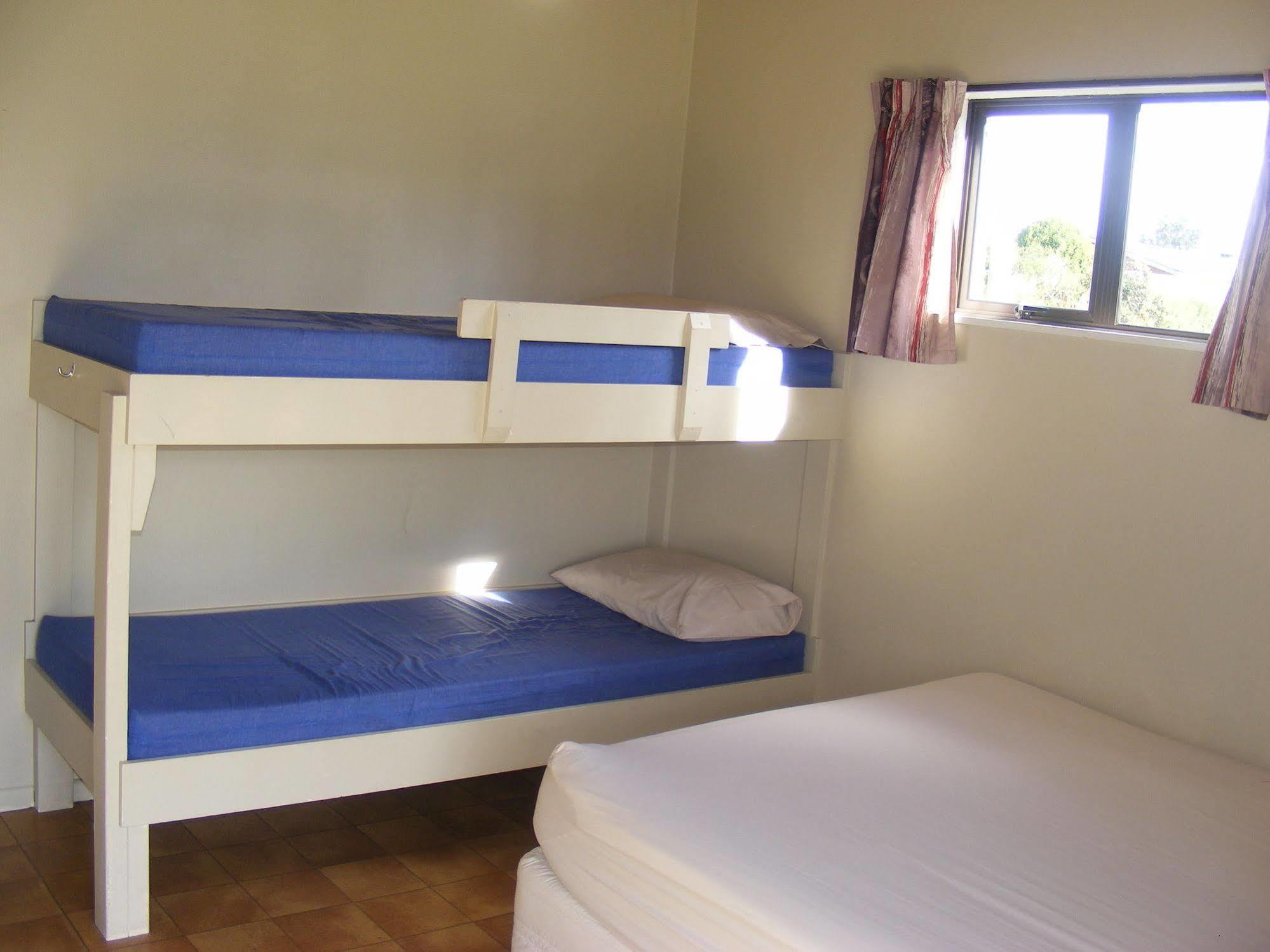 Harbourside Holiday Park Whitianga Buitenkant foto
