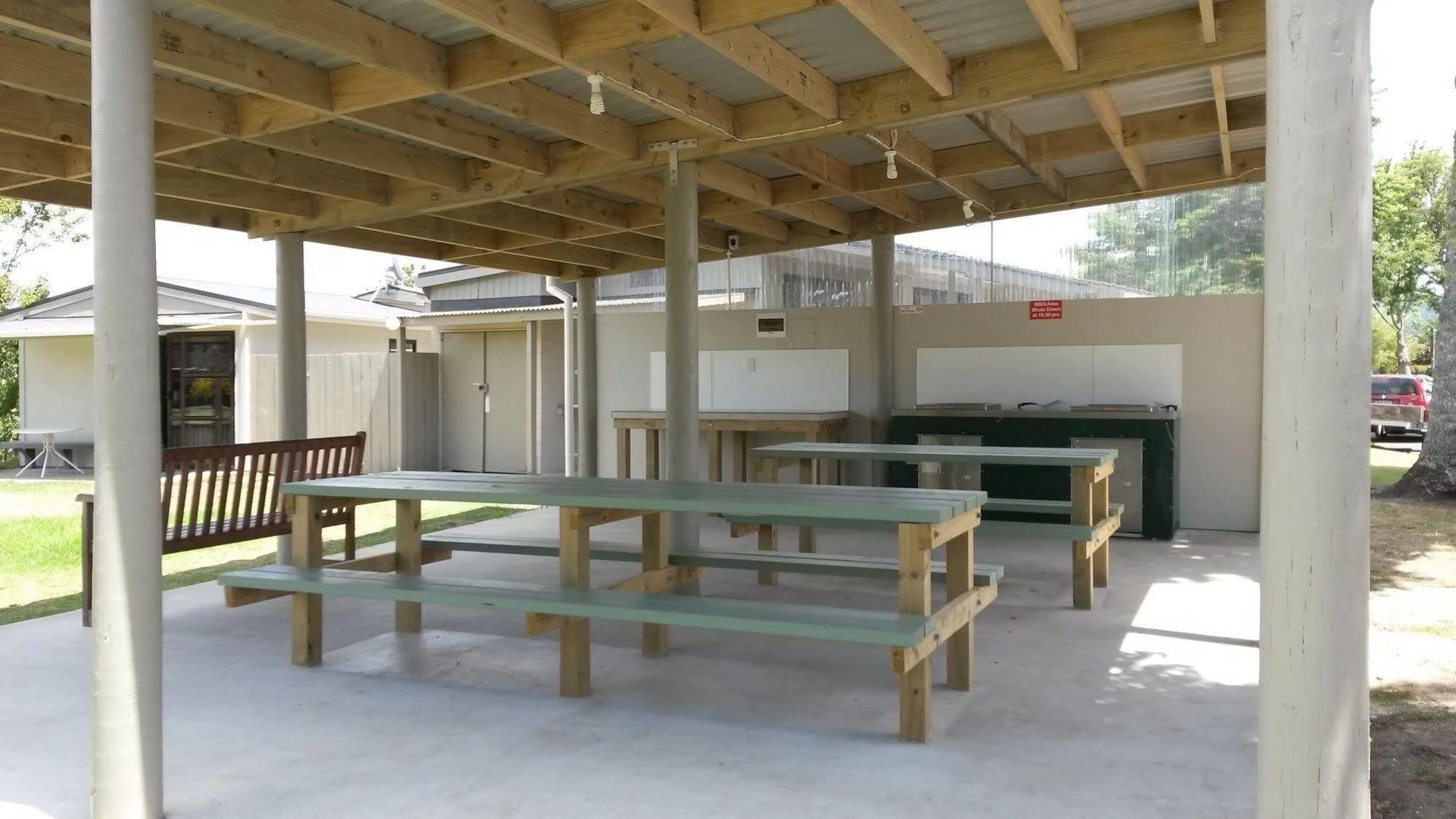 Harbourside Holiday Park Whitianga Buitenkant foto