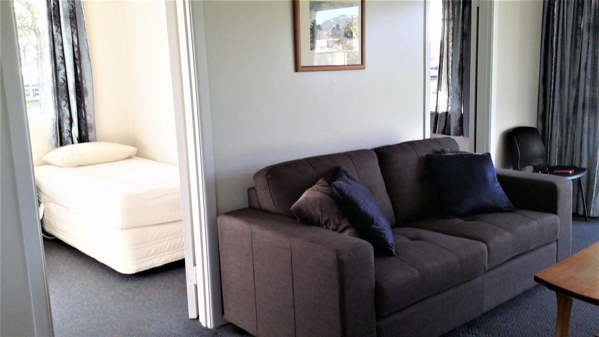 Harbourside Holiday Park Whitianga Buitenkant foto