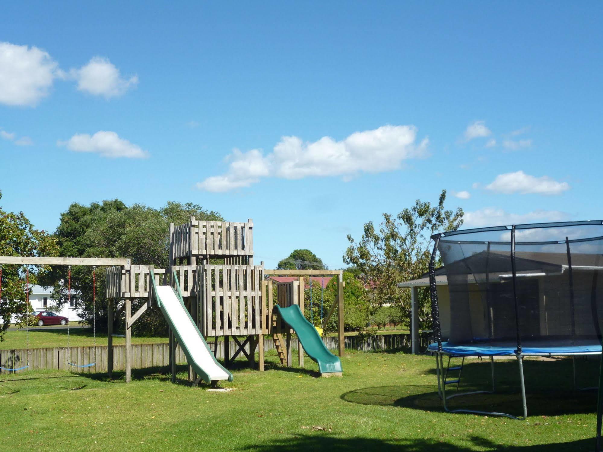 Harbourside Holiday Park Whitianga Buitenkant foto