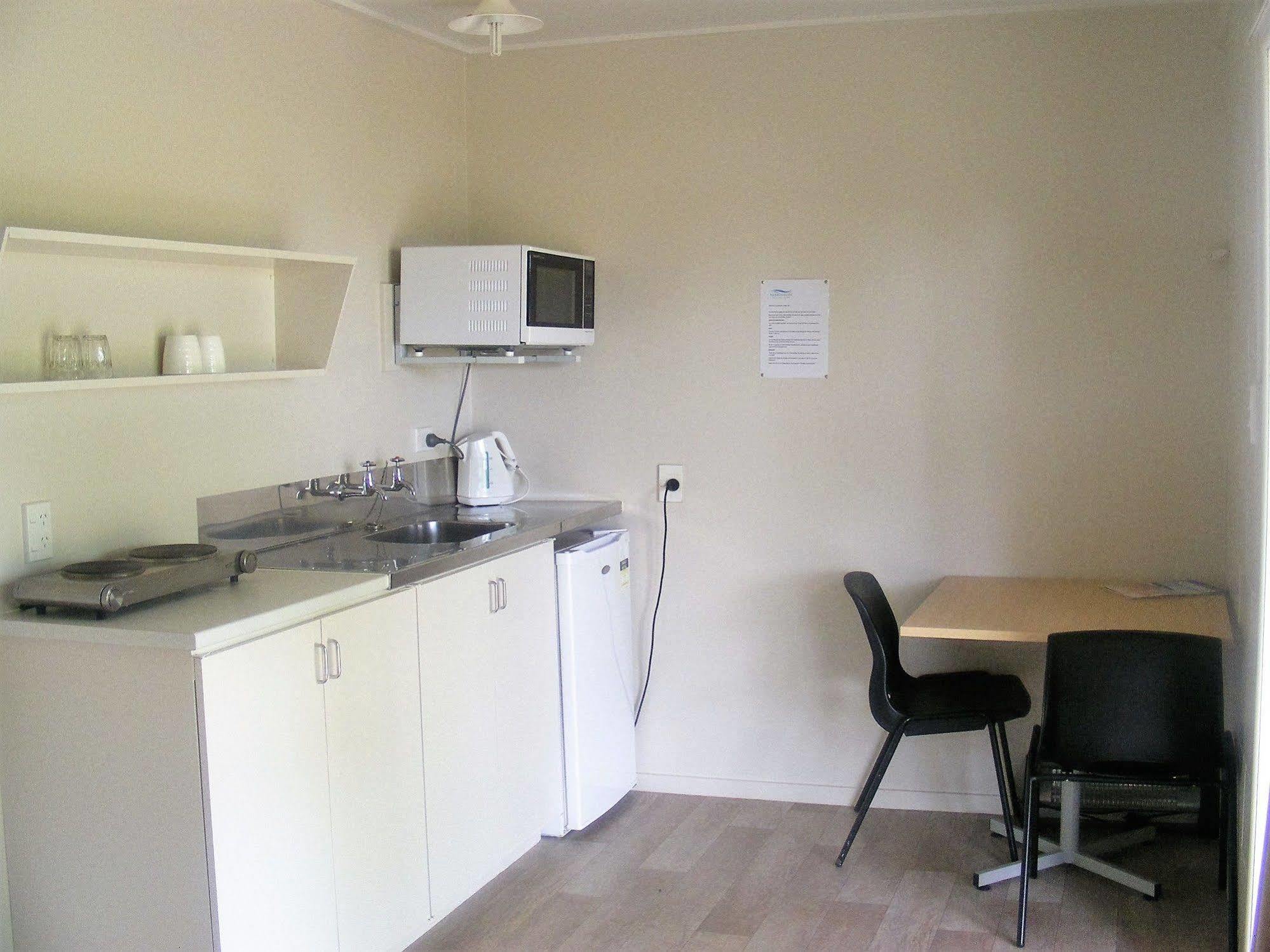 Harbourside Holiday Park Whitianga Buitenkant foto