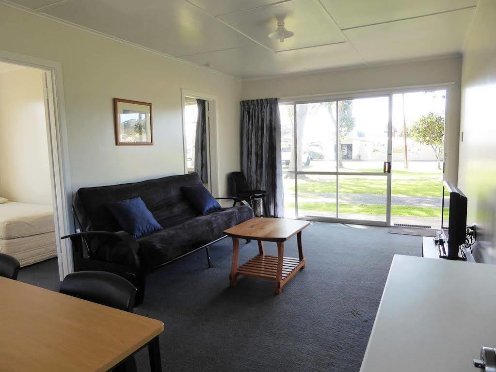Harbourside Holiday Park Whitianga Buitenkant foto