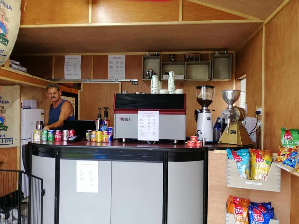 Harbourside Holiday Park Whitianga Buitenkant foto